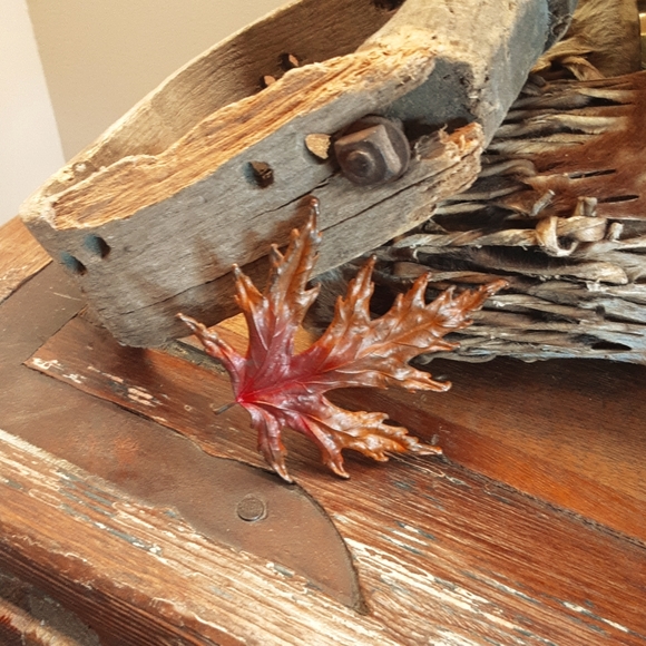 Nature's Creations Maple Leaf Copper Pin/Pendant - Picture 1 of 5